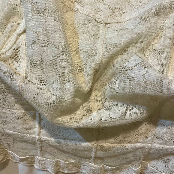 Lace Skirt and Jacket Matching Set - Picture 5 of 8